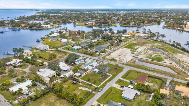 2727 Michigan Avenue, Panama City, FL 32405