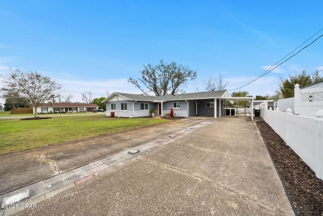 2727 Michigan Avenue, Panama City, FL 32405