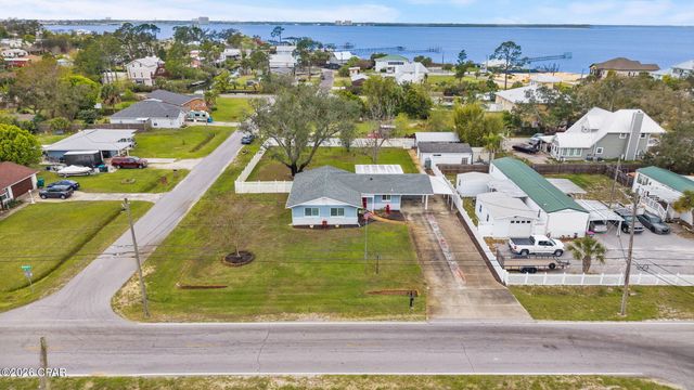 2727 Michigan Avenue, Panama City, FL 32405