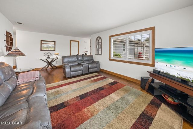 2727 Michigan Avenue, Panama City, FL 32405