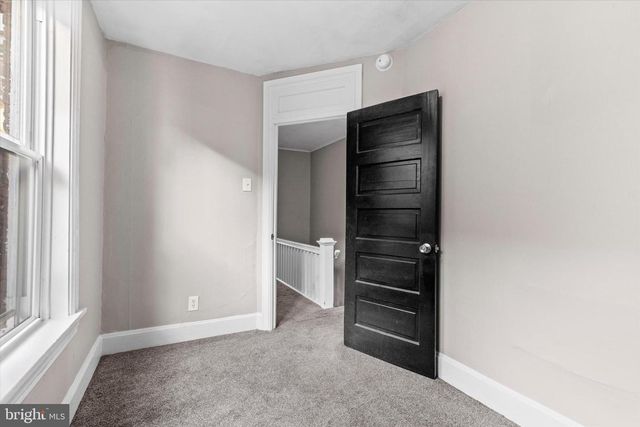 2143 LOGAN ST, Harrisburg, PA 17110