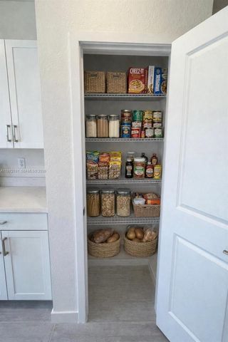 1765 SE 7th Ter, Homestead, FL 33034