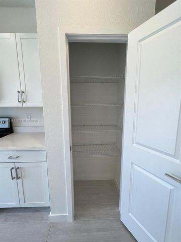 1765 SE 7th Ter, Homestead, FL 33034