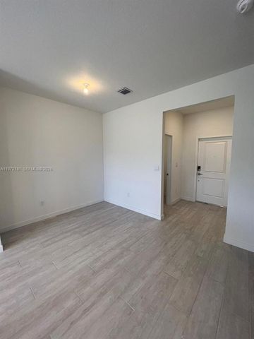 1765 SE 7th Ter, Homestead, FL 33034