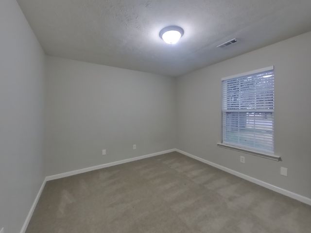 2108 Montgomery Ln, La Vergne, TN 37086