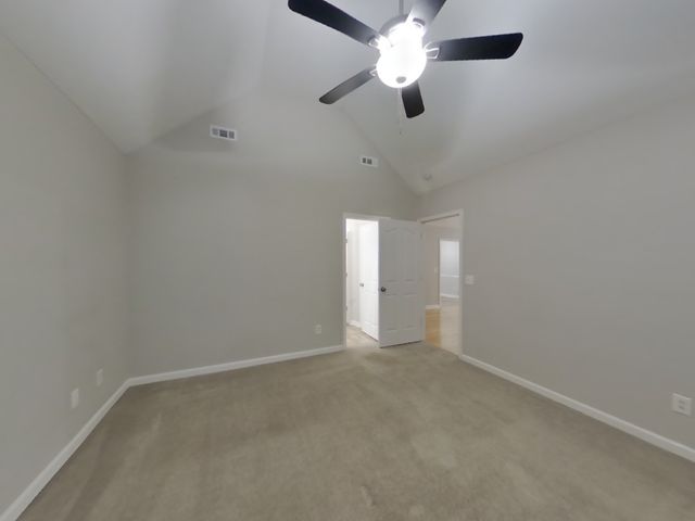 2108 Montgomery Ln, La Vergne, TN 37086