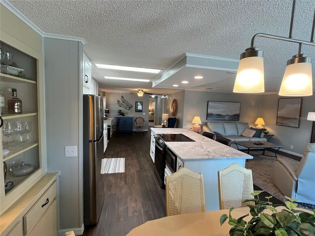 837 JOLANDA CIRCLE, Venice, FL 34285