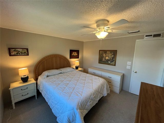 837 JOLANDA CIRCLE, Venice, FL 34285