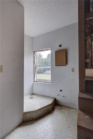 5545 Fountain Road, Joplin, MO 64801