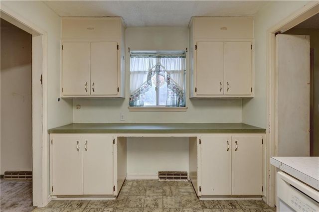 5545 Fountain Road, Joplin, MO 64801