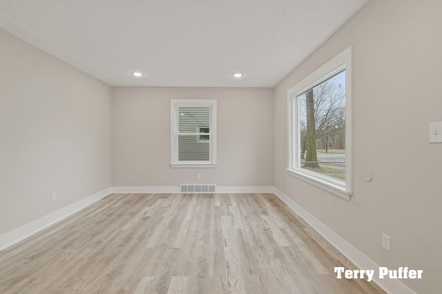 825 Stevens Street, Muskegon, MI 49442