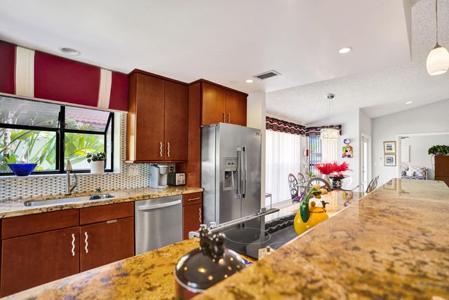 11162 Clover Leaf Circle, Boca Raton, FL 33428