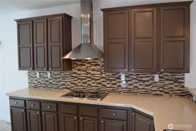 92 Sunset Meadows Lane, Port Hadlock, WA 98339