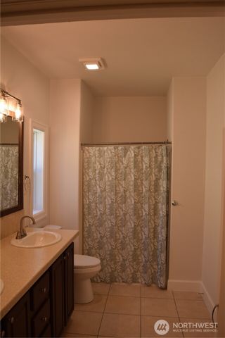 92 Sunset Meadows Lane, Port Hadlock, WA 98339