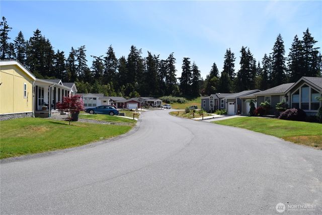 92 Sunset Meadows Lane, Port Hadlock, WA 98339