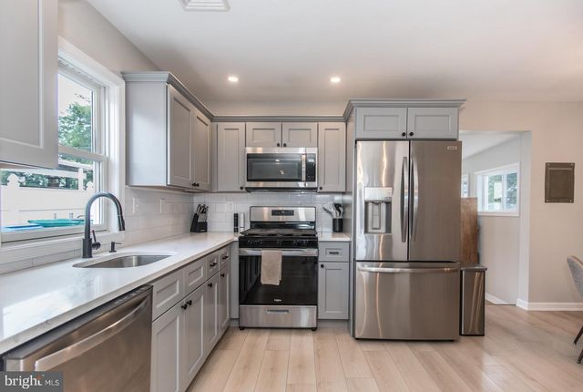 1007 HILARY AVE, Croydon, PA 19021