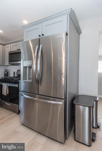 1007 HILARY AVE, Croydon, PA 19021