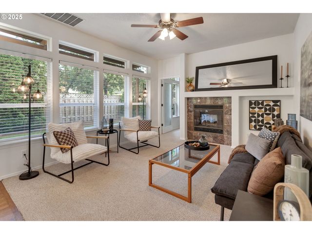 16716 Nw PADDINGTON Dr, Beaverton, OR 97006