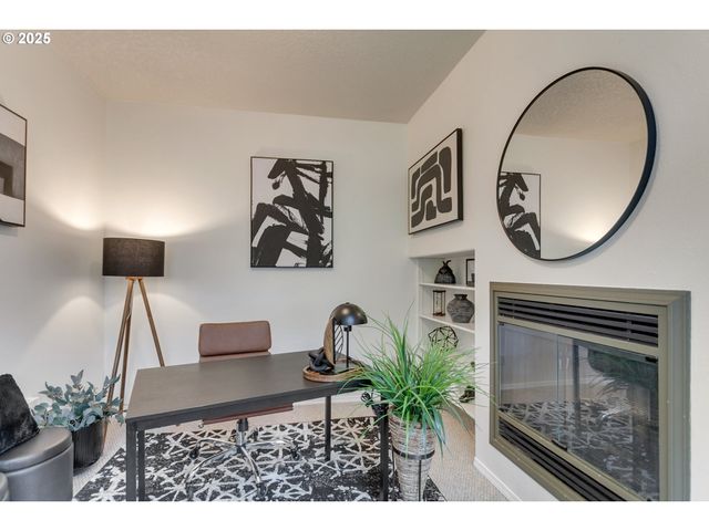 16716 Nw PADDINGTON Dr, Beaverton, OR 97006
