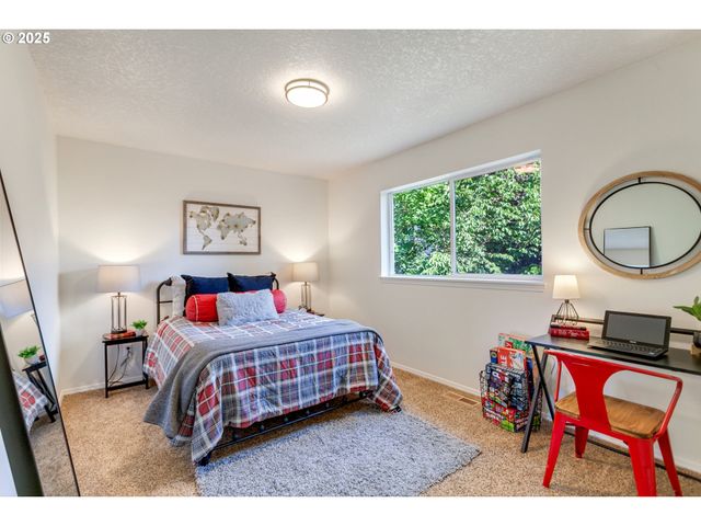 16716 Nw PADDINGTON Dr, Beaverton, OR 97006