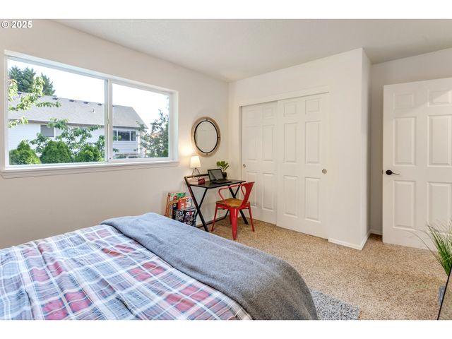 16716 Nw PADDINGTON Dr, Beaverton, OR 97006