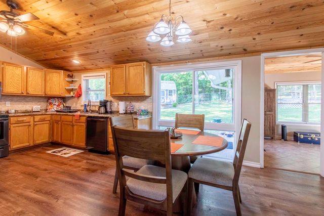 51 Winnebago Drive, Cherokee Village, AR 72529