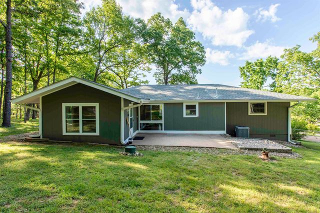 51 Winnebago Drive, Cherokee Village, AR 72529