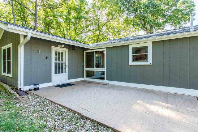 51 Winnebago Drive, Cherokee Village, AR 72529