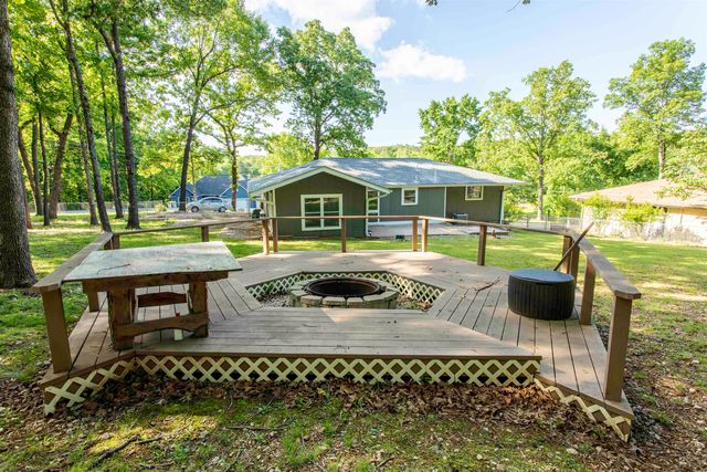 51 Winnebago Drive, Cherokee Village, AR 72529