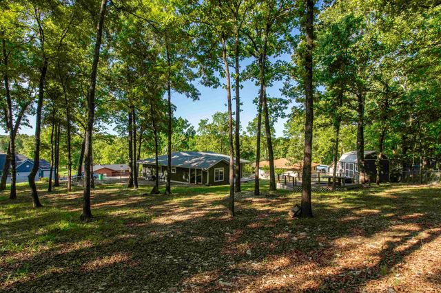 51 Winnebago Drive, Cherokee Village, AR 72529