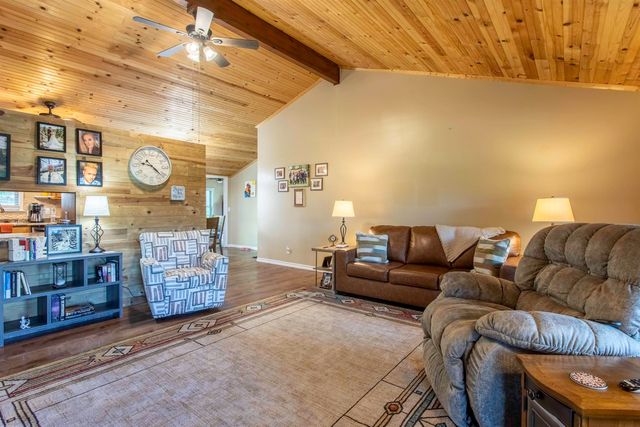 51 Winnebago Drive, Cherokee Village, AR 72529