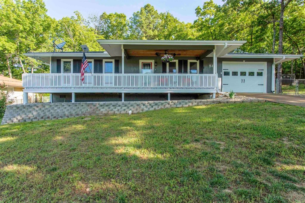 51 Winnebago Drive, Cherokee Village, AR 72529