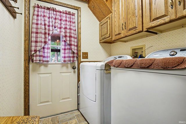 10416 State Road 120, Middlebury, IN 46540