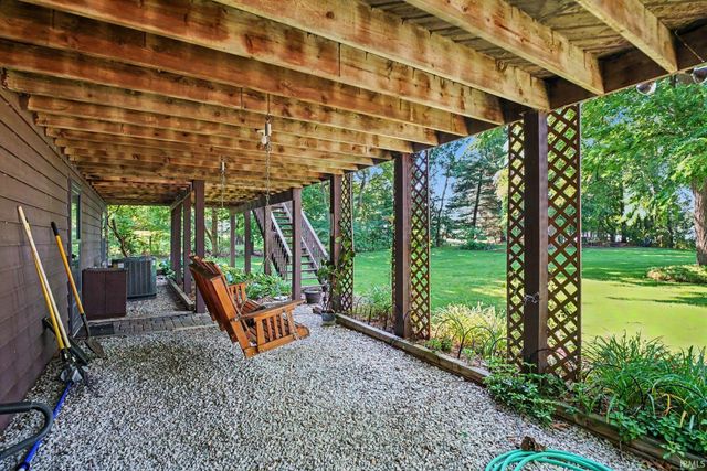 10416 State Road 120, Middlebury, IN 46540