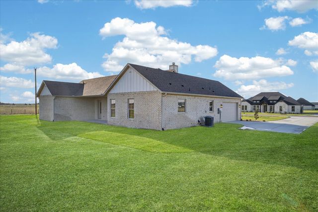 861 Alondrita Street, Celeste, TX 75423