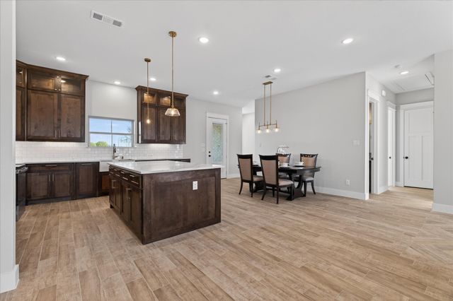 861 Alondrita Street, Celeste, TX 75423