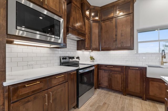 861 Alondrita Street, Celeste, TX 75423