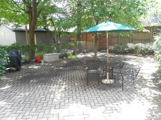 1319 W Early Avenue 2, Chicago, IL 60660