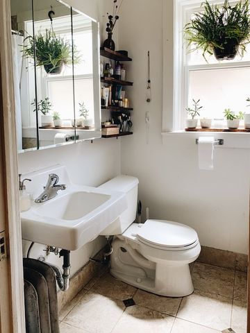 1319 W Early Avenue 2, Chicago, IL 60660