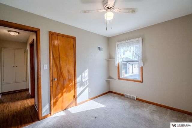 1136 N Garfield Street, Fremont, NE 68025