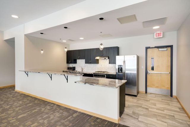 740 Portland Avenue 1714, Minneapolis, MN 55415