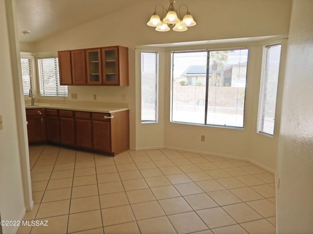 4776 W Rosebay Street, Tucson, AZ 85742