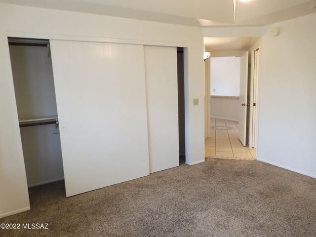 4776 W Rosebay Street, Tucson, AZ 85742