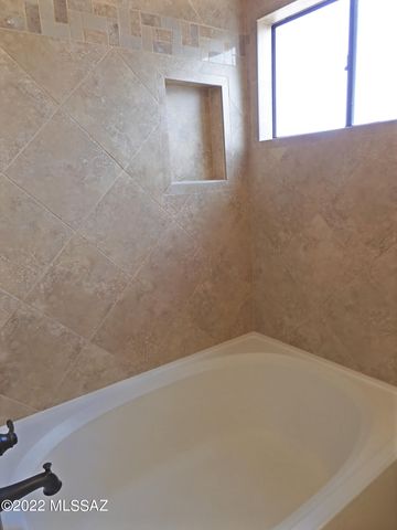 4776 W Rosebay Street, Tucson, AZ 85742