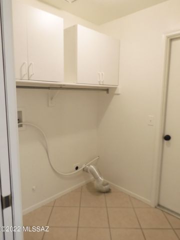 4776 W Rosebay Street, Tucson, AZ 85742