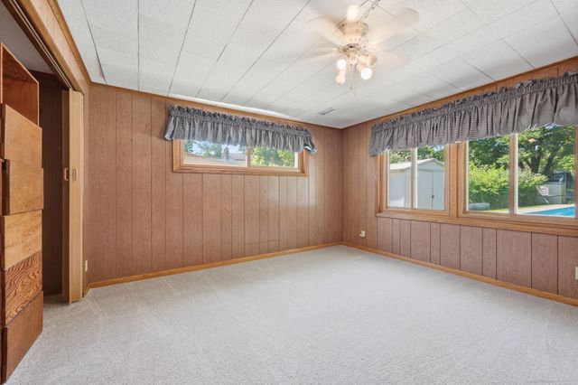3019 Wheeler Street N, Roseville, MN 55113