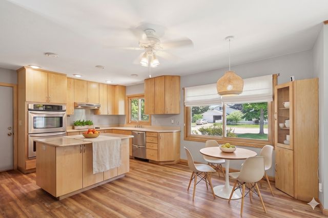 3019 Wheeler Street N, Roseville, MN 55113