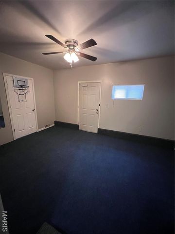 210 Nelson Avenue, Edwardsville, IL 62025