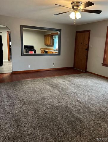 210 Nelson Avenue, Edwardsville, IL 62025