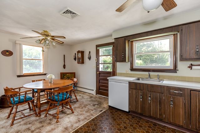 21 Evergreen Drive, Swansea, MA 02777